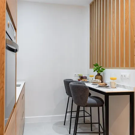 Apartment Aura
